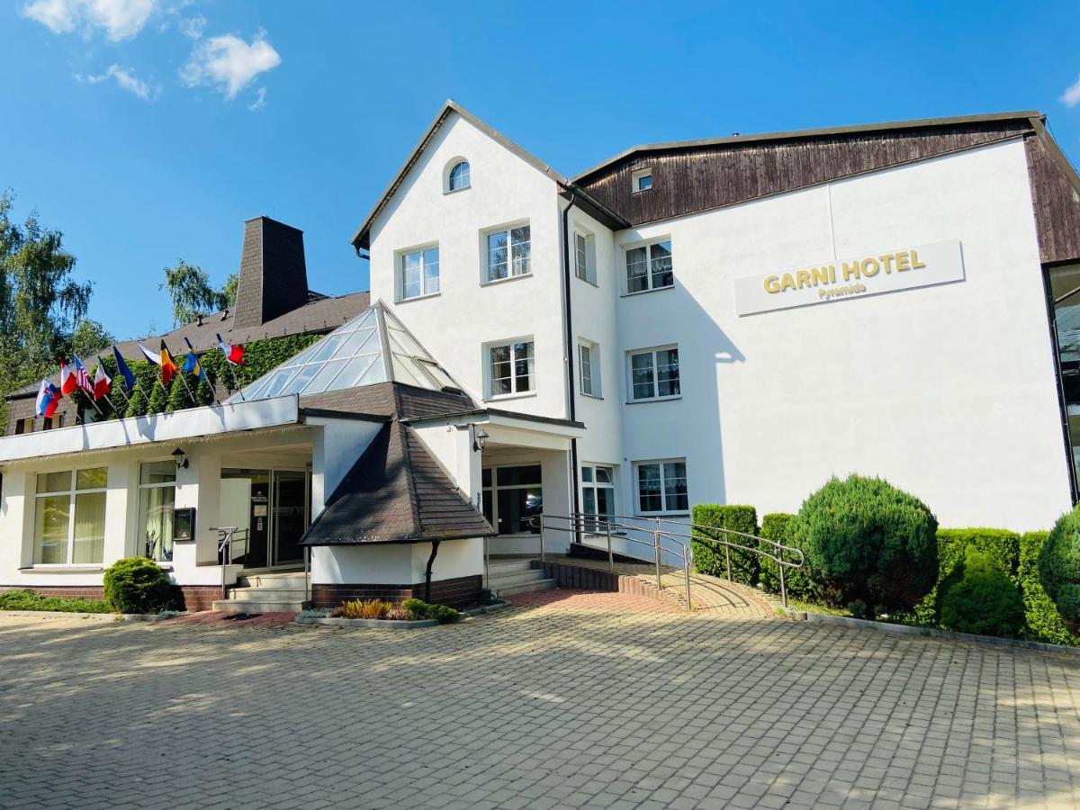 Garni Hotel Pyramida Cheb Ngoại thất bức ảnh