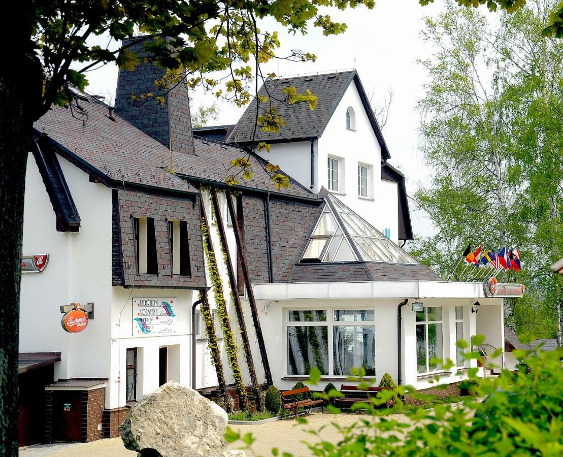Garni Hotel Pyramida Cheb Ngoại thất bức ảnh